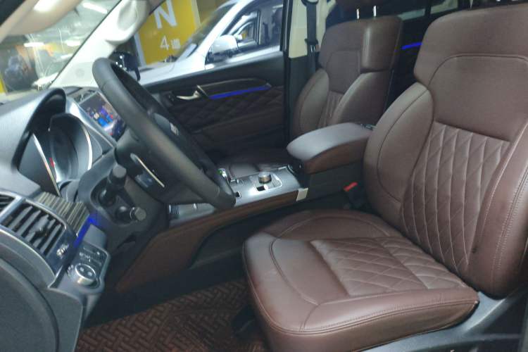 Used Haval H9 2022 2.0T Gasoline 4x4 Luxury 7-Seater Left Front Seat