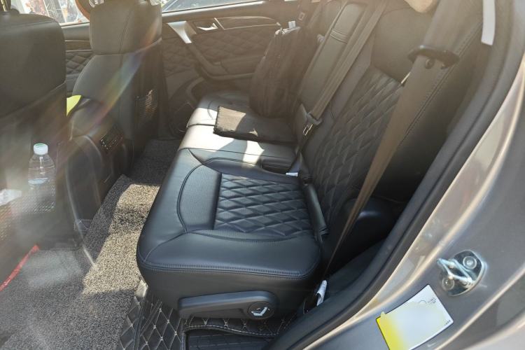 Used Haval H9 2022 2.0T Gasoline 4x4 Comfort Version 7 Seats Left Rear Seat