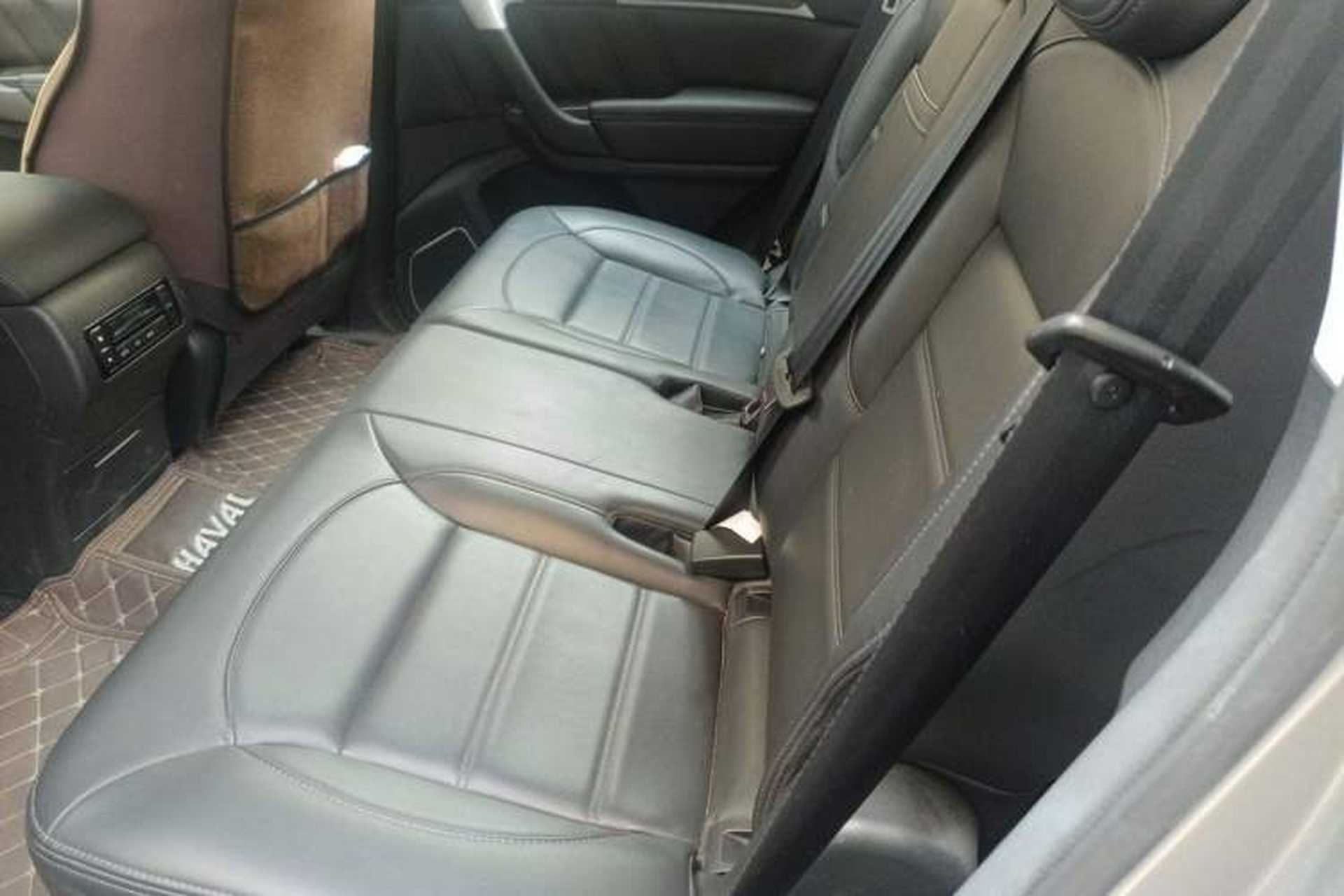 Used Haval H9 2022 2.0T Gasoline 4x4 Elite Model 5 Seats Left Rear Seat