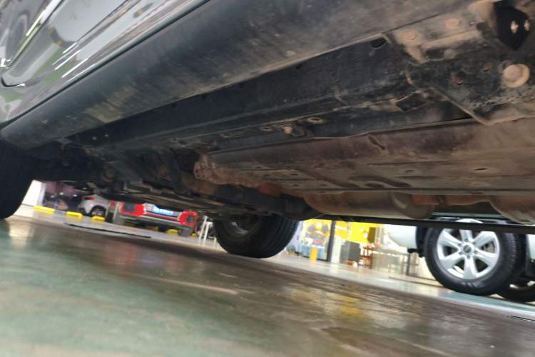 Used Haval H9 2022 2.0T Gasoline 4x4 Luxury 7-Seater Left Side Sill