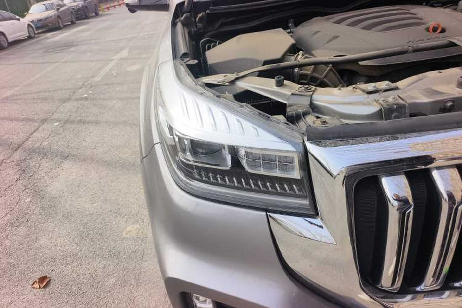 Used Haval H9 2022 2.0T Gasoline 4x4 Premium 5-Seater Right Front Headlight