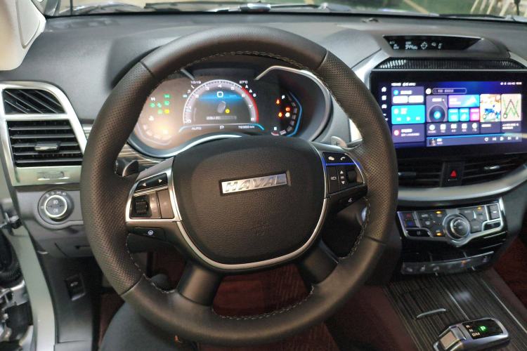Used Haval H9 2022 2.0T Gasoline 4x4 Luxury 7-Seater Steering Wheel