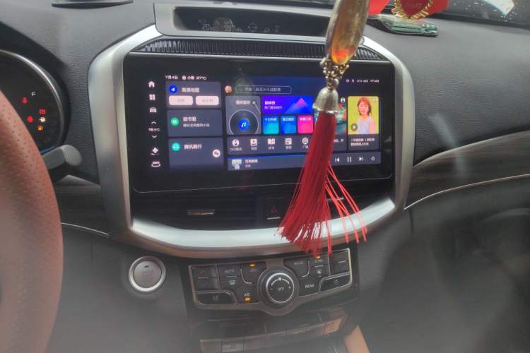 Used Haval H9 2022 2.0T Gasoline 4x4 Smart Enjoyment Version 5 Seats Audio And AC Panel