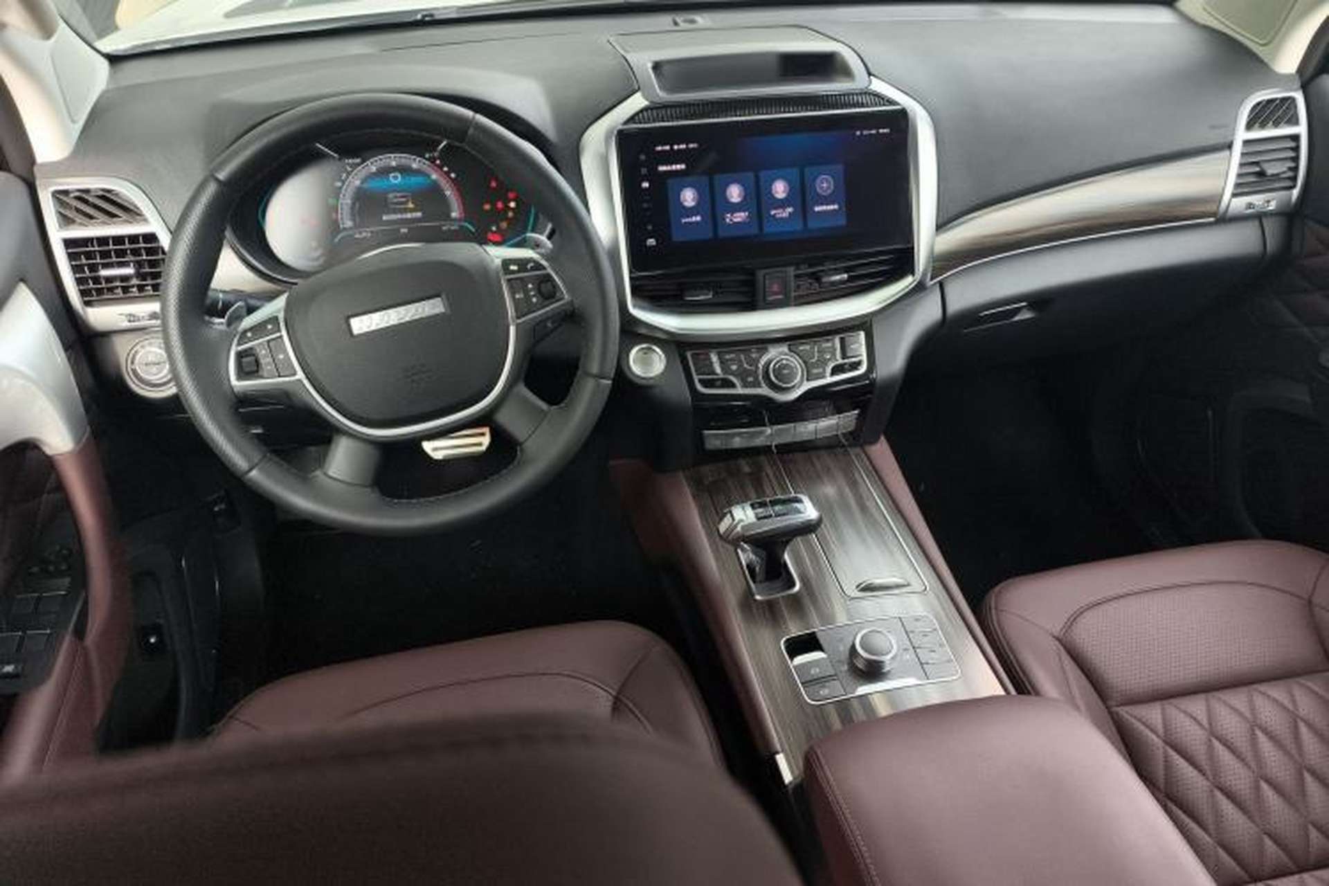 Used Haval H9 2022 2.0T Gasoline 4x4 Smart Enjoyment Version 5 Seats Center Console