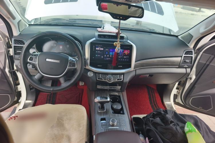 Used Haval H9 2022 2.0T Gasoline 4x4 Luxury 7-Seater Center Console