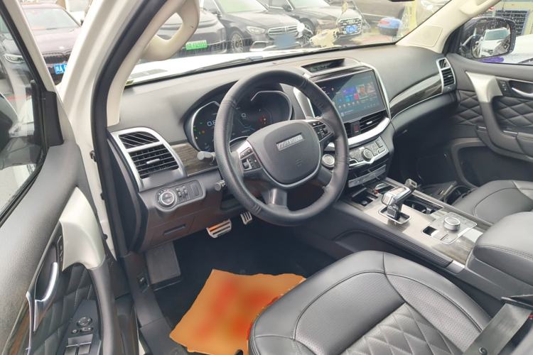 Used Haval H9 2022 2.0T Gasoline 4x4 Comfort Version 7 Seats Center Console