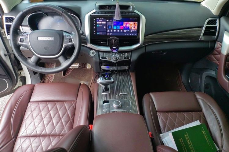Used Haval H9 2022 2.0T Gasoline 4x4 Premium 5-Seater Center Console