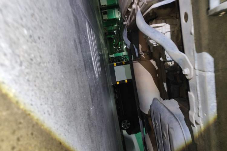 Used Haval H9 2022 2.0T Gasoline All-Wheel-Drive Versatile 5-Seater Chassis Front Left