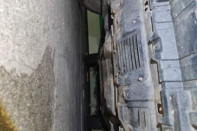 Used Haval H9 2022 2.0T Gasoline All-Wheel-Drive Versatile 5-Seater Chassis Front