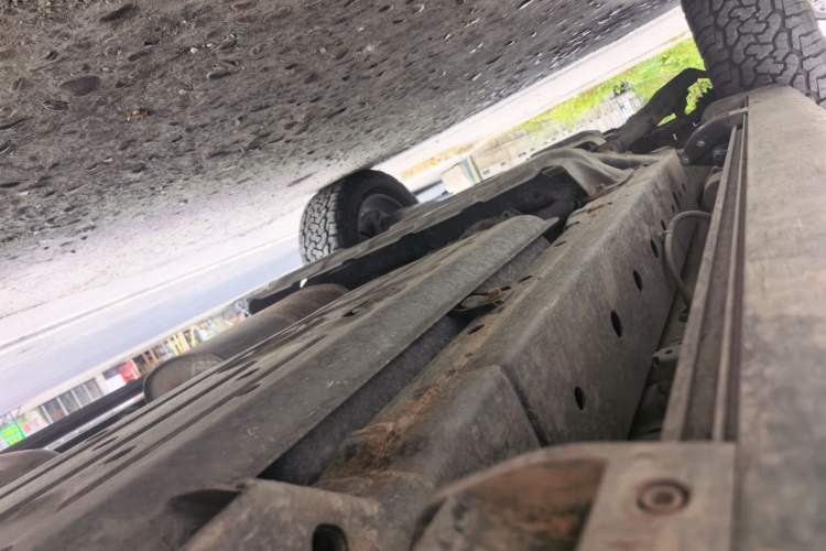 Used Haval H9 2022 2.0T Gasoline 4x4 Premium 5-Seater Chassis Rear Left