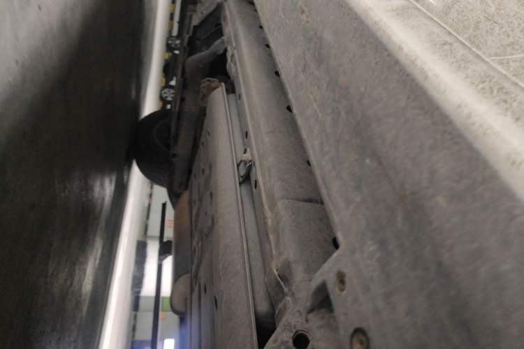 Used Haval H9 2022 2.0T Gasoline 4x4 Premium 5-Seater Chassis Rear Left