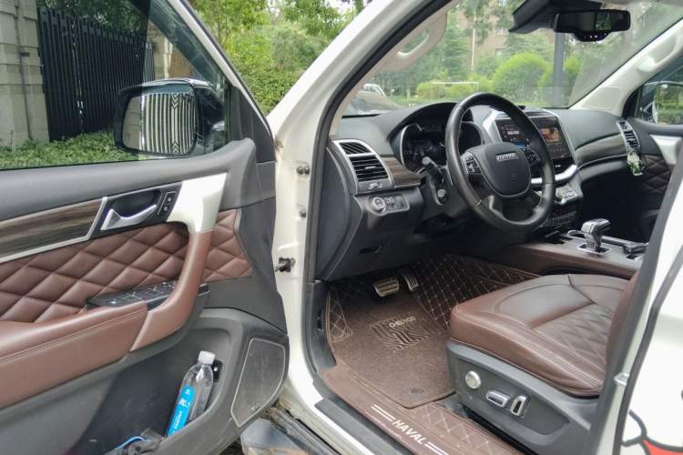 Used Haval H9 2022 2.0T Gasoline 4x4 Smart Enjoyment Version 5 Seats Driver Seat