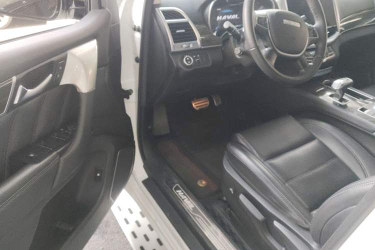 Used Haval H9 2022 2.0T Gasoline 4x4 Elite Model 5 Seats Driver Seat