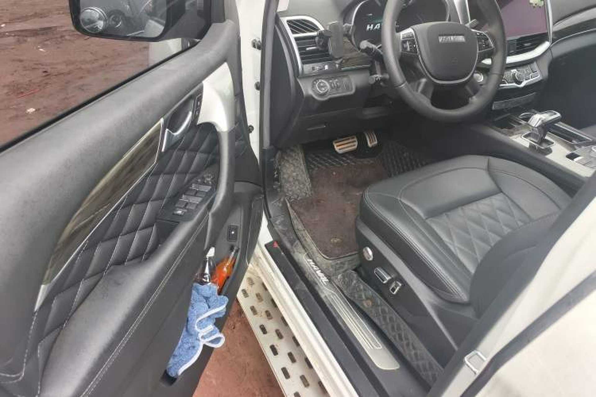 Used Haval H9 2022 2.0T Gasoline 4x4 Comfort Version 7 Seats Driver Seat