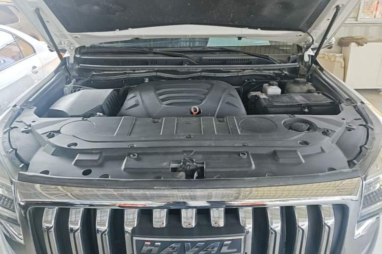 Used Haval H9 2022 2.0T Gasoline 4x4 Smart Enjoyment Version 5 Seats Engine Bay