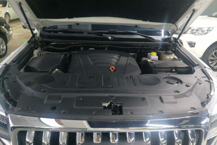 Used Haval H9 2022 2.0T Gasoline 4x4 Smart Enjoyment Version 5 Seats Engine Bay