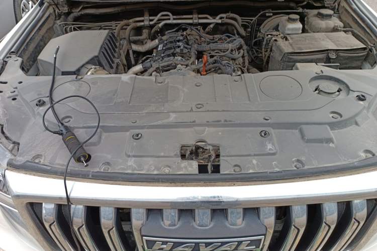 Used Haval H9 2022 2.0T Gasoline 4x4 Comfort Version 7 Seats Engine Bay