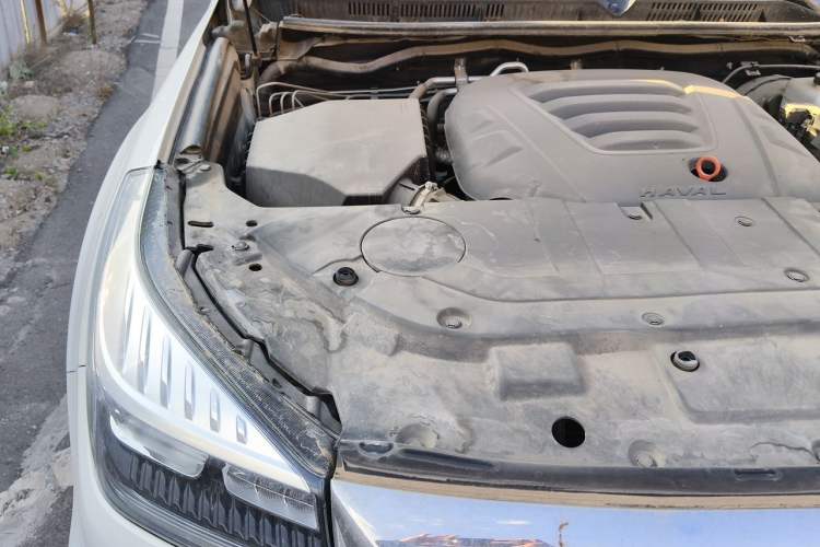 Used Haval H9 2022 2.0T Gasoline All-Wheel-Drive Versatile 5-Seater Engine Bay Right