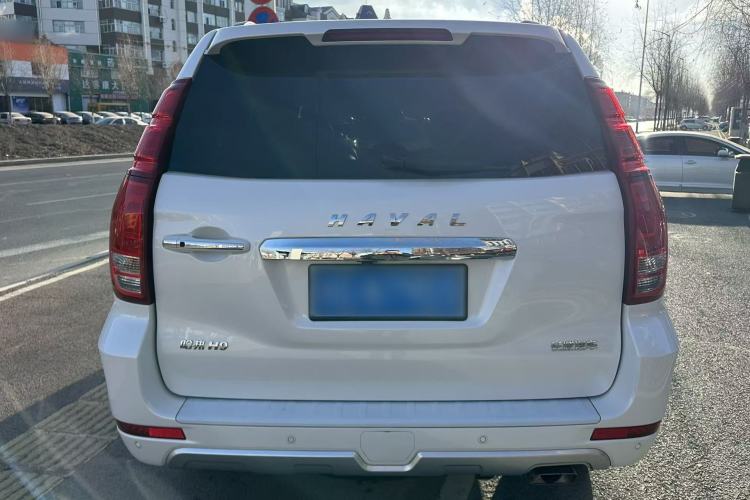 Used Haval H9 2022 2.0T Gasoline 4x4 Premium 5-Seater Exterior 4