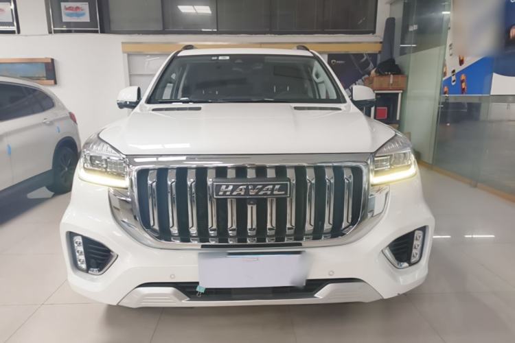 Used Haval H9 2022 2.0T Gasoline 4x4 Luxury 7-Seater Front