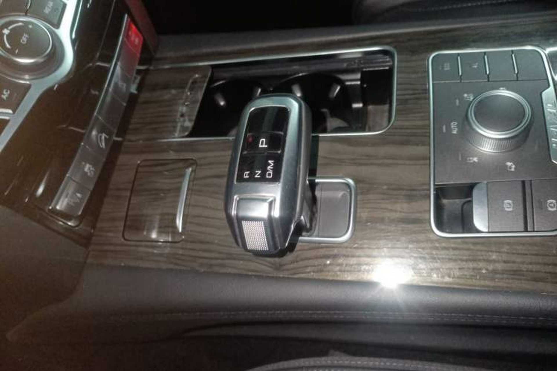 Used Haval H9 2022 2.0T Gasoline 4x4 Elite Model 5 Seats Gear Lever