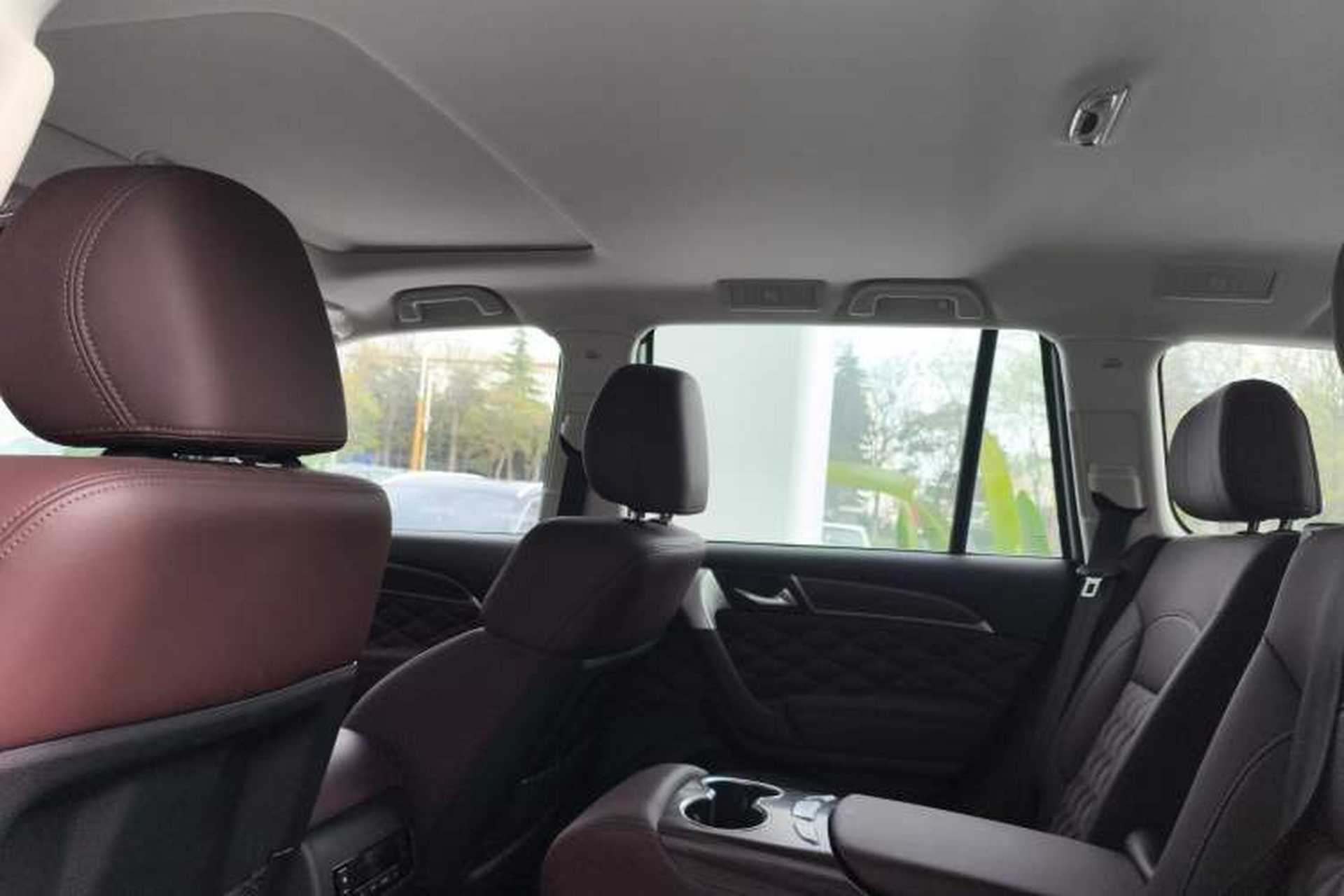 Used Haval H9 2022 2.0T Gasoline 4x4 Smart Enjoyment Version 5 Seats Headliner