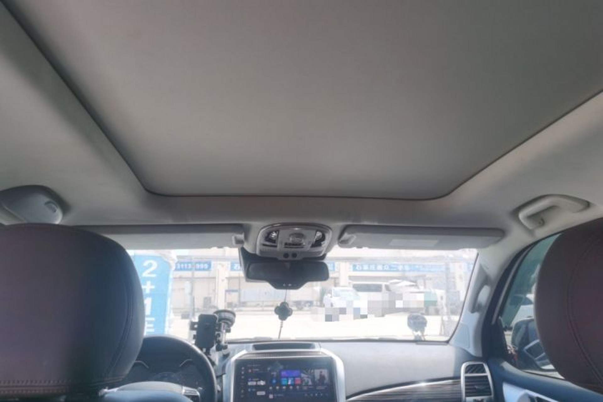 Used Haval H9 2022 2.0T Gasoline 4x4 Premium 5-Seater Headliner