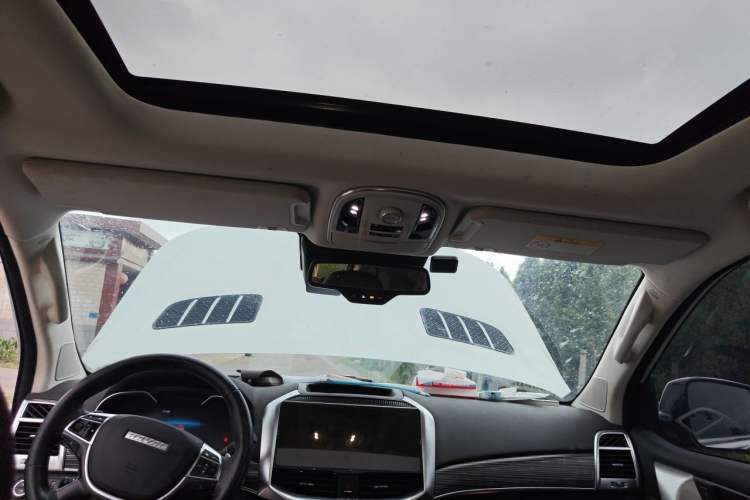Used Haval H9 2022 2.0T Gasoline 4x4 Luxury 7-Seater Headliner