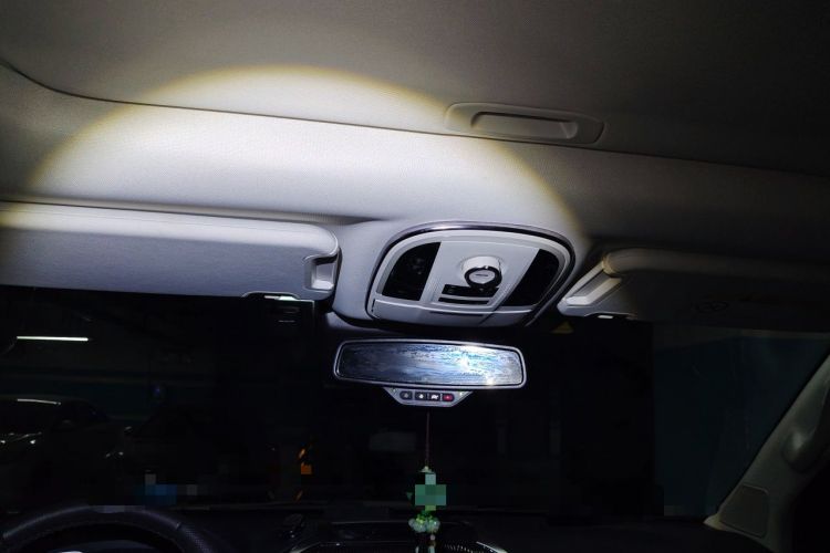 Used Haval H9 2022 2.0T Gasoline 4x4 Comfort Version 7 Seats Headliner