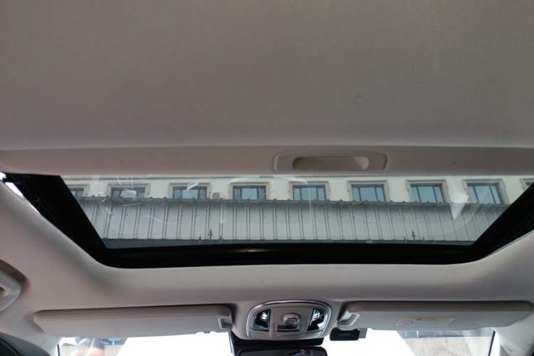 Used Haval H9 2022 2.0T Gasoline 4x4 Comfort Version 7 Seats Headliner