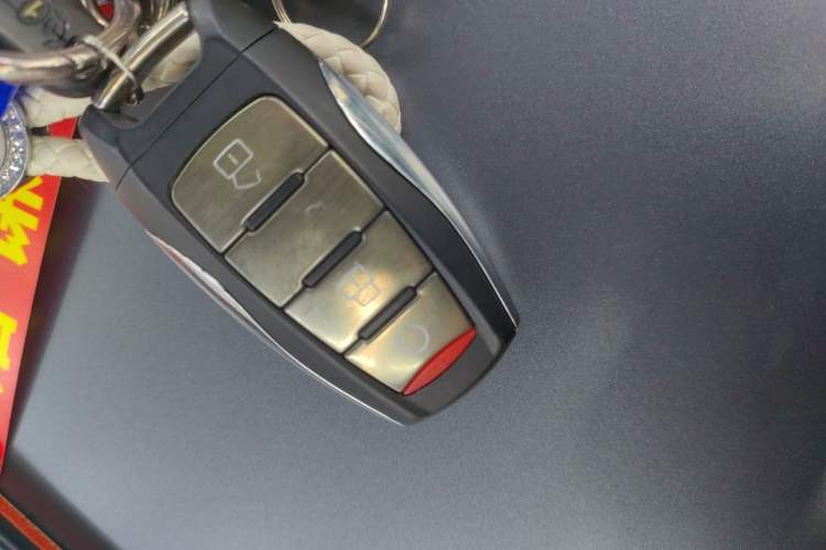 Used Haval H9 2022 2.0T Gasoline 4x4 Premium 5-Seater Interior 1