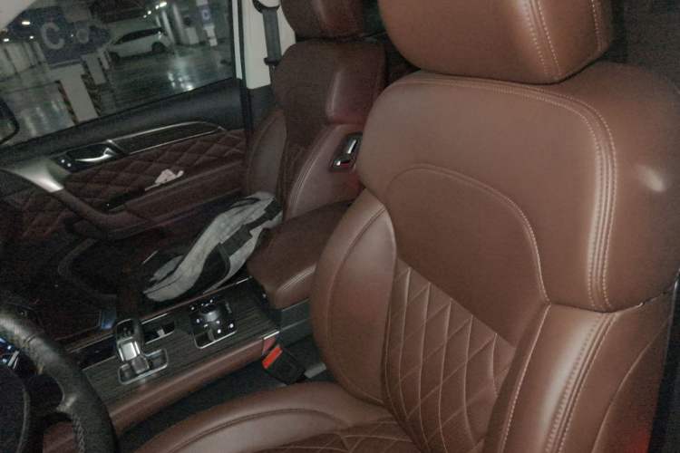 Used Haval H9 2022 2.0T Gasoline 4x4 Premium 5-Seater Left Front Seat