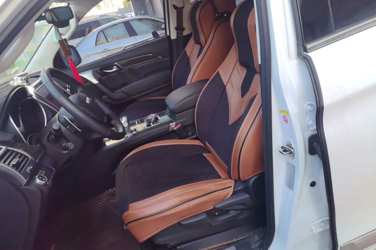 Used Haval H9 2022 2.0T Gasoline 4x4 Elite Model 5 Seats Left Front Seat