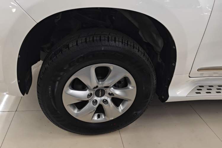 Used Haval H9 2022 2.0T Gasoline 4x4 Comfort Version 7 Seats Left Front Wheel Hub
