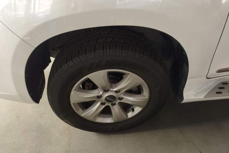 Used Haval H9 2022 2.0T Gasoline 4x4 Smart Enjoyment Version 5 Seats Left Front Wheel Hub