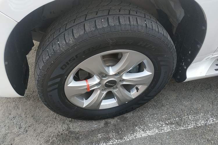 Used Haval H9 2022 2.0T Gasoline 4x4 Smart Enjoyment Version 5 Seats Left Front Wheel Hub