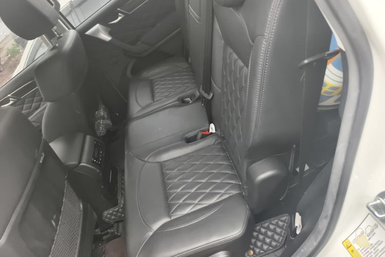 Used Haval H9 2022 2.0T Gasoline 4x4 Comfort Version 7 Seats Left Rear Seat