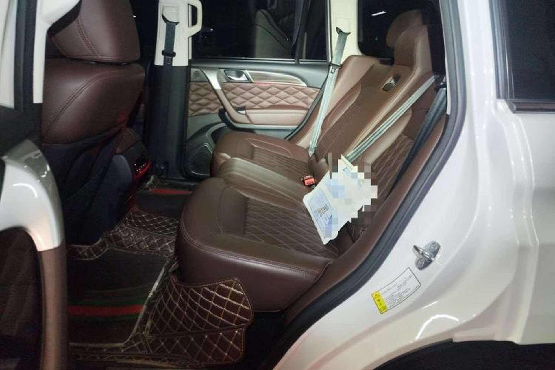 Used Haval H9 2022 2.0T Gasoline 4x4 Smart Enjoyment Version 5 Seats Left Rear Seat