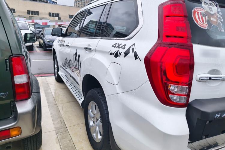 Used Haval H9 2022 2.0T Gasoline 4x4 Comfort Version 7 Seats Left Side