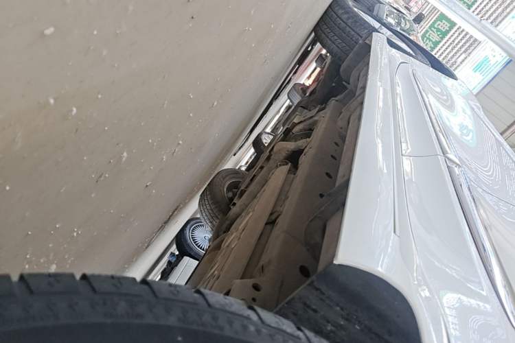 Used Haval H9 2022 2.0T Gasoline 4x4 Smart Enjoyment Version 5 Seats Left Side Sill