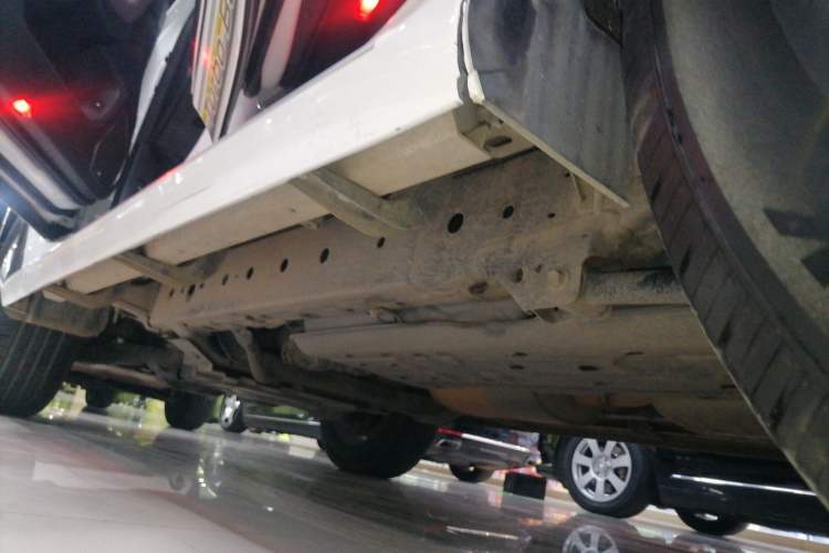 Used Haval H9 2022 2.0T Gasoline 4x4 Smart Enjoyment Version 5 Seats Left Side Sill