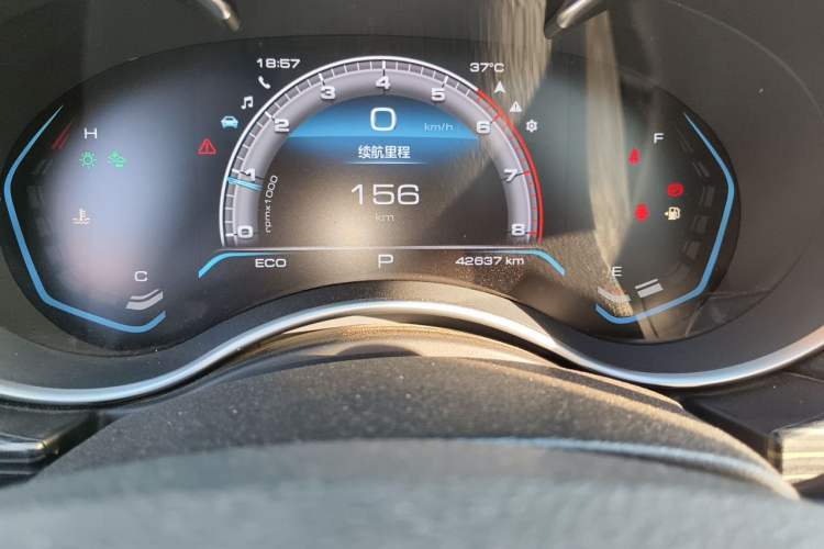 Used Haval H9 2022 2.0T Gasoline All-Wheel-Drive Versatile 5-Seater Odometer Close Up