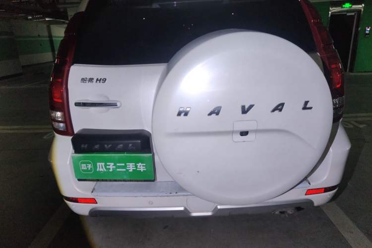 Used Haval H9 2022 2.0T Gasoline All-Wheel-Drive Versatile 5-Seater Rear