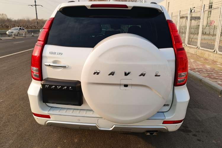 Used Haval H9 2022 2.0T Gasoline 4x4 Premium 5-Seater Rear