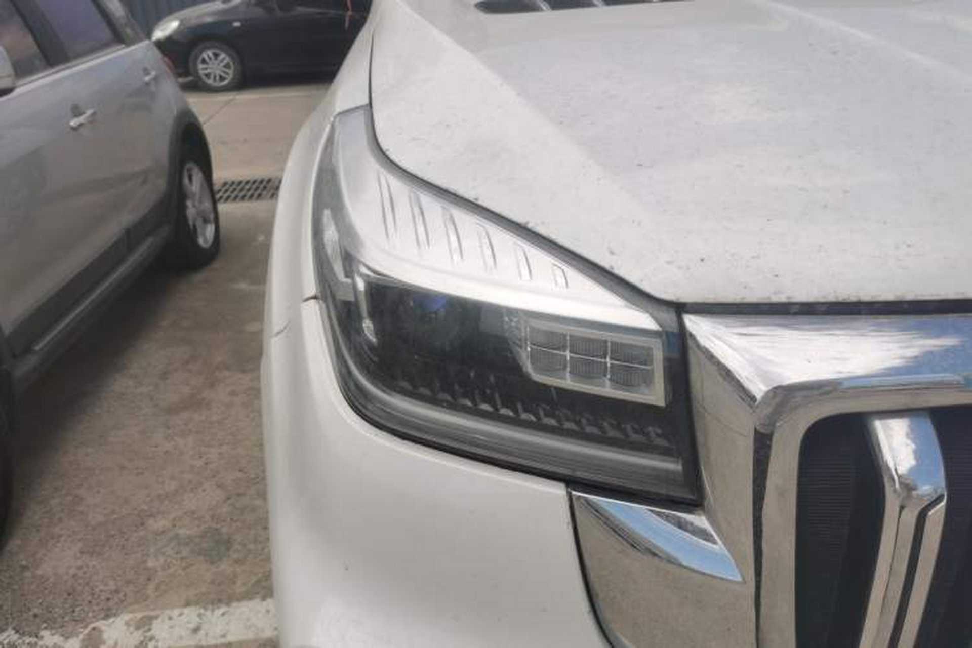 Used Haval H9 2022 2.0T Gasoline 4x4 Premium 5-Seater Right Front Headlight