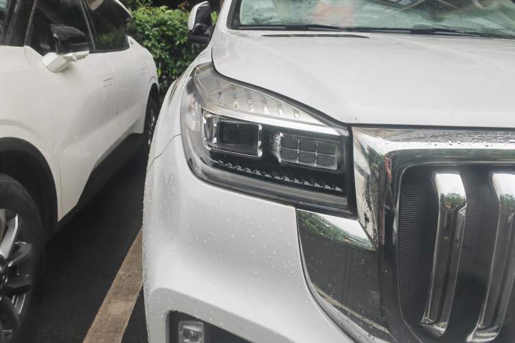 Used Haval H9 2022 2.0T Gasoline 4x4 Smart Enjoyment Version 5 Seats Right Front Headlight