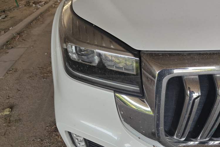 Used Haval H9 2022 2.0T Gasoline 4x4 Comfort Version 7 Seats Right Front Headlight