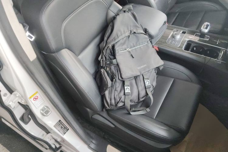 Used Haval H9 2022 2.0T Gasoline 4x4 Elite Model 5 Seats Right Front Seat