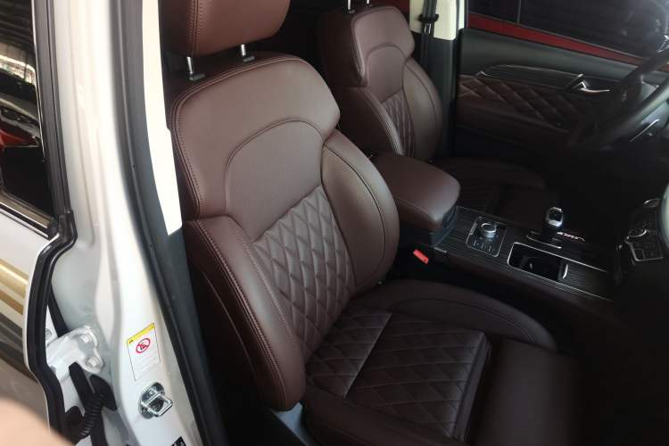 Used Haval H9 2022 2.0T Gasoline 4x4 Premium 5-Seater Right Front Seat