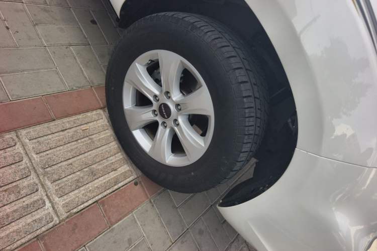 Used Haval H9 2022 2.0T Gasoline 4x4 Luxury 7-Seater Right Front Wheel Hub